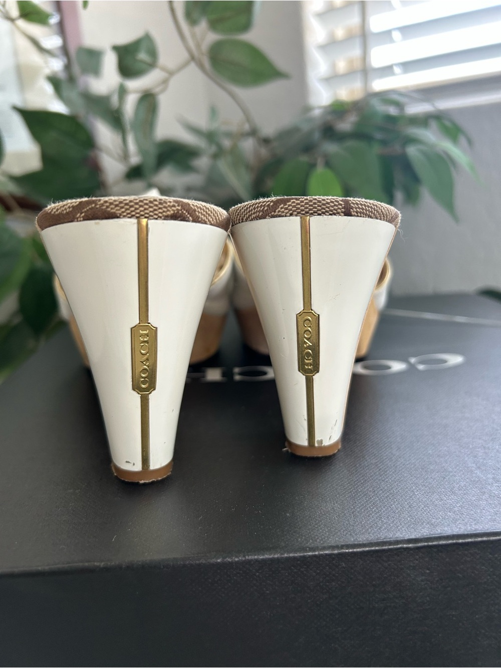 Coach White Leather and Brown Signature Logo Block Heel Mules - Picture 4 of 6